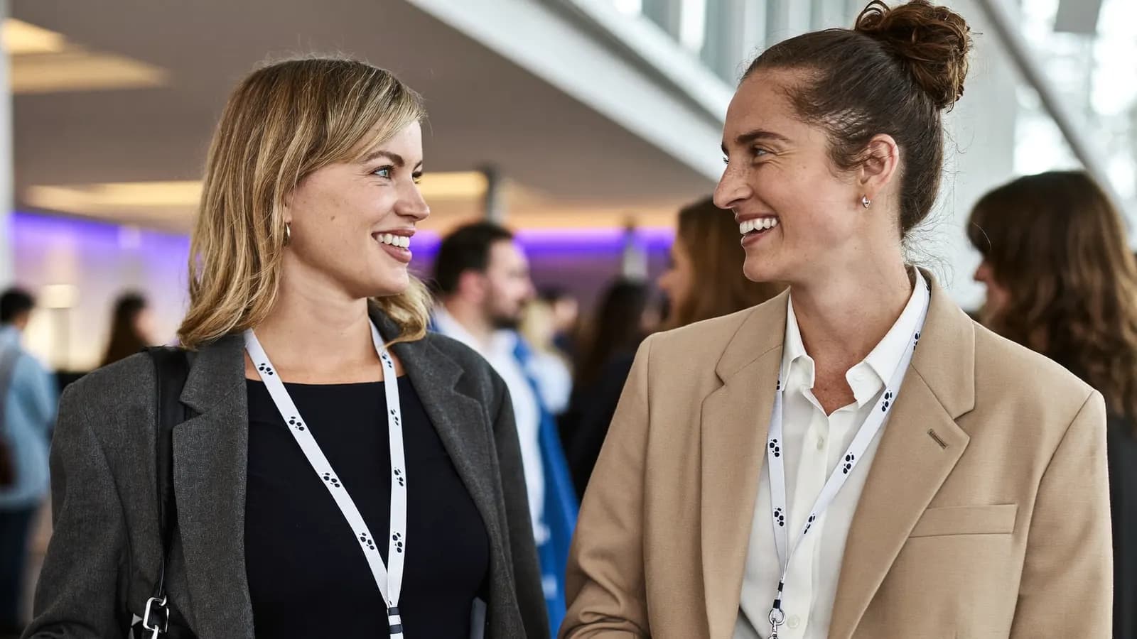How to Follow Up After a Networking Event (Timing, Templates & the 24-Hour Rule)